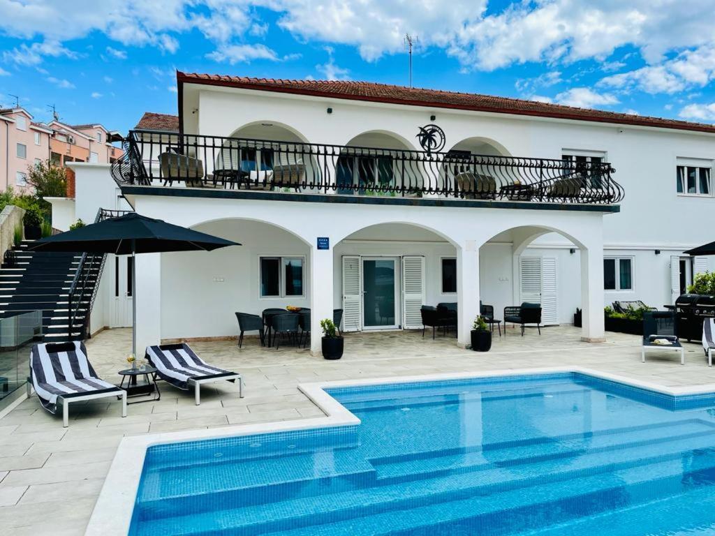 Villa Gala Trogir Extérieur photo